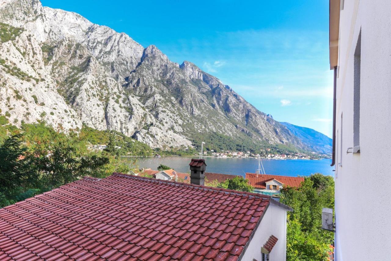 Sea Star Luxury Apartment Kotor Exterior foto