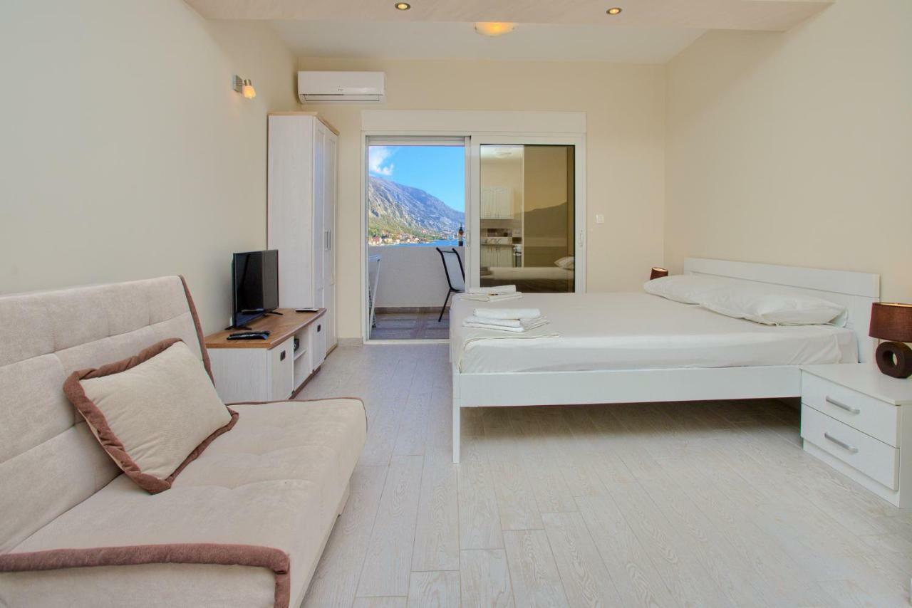Sea Star Luxury Apartment Kotor Exterior foto